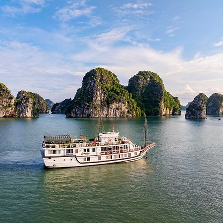 Hotel Renea Cruises Halong Ha Long Exteriér fotografie