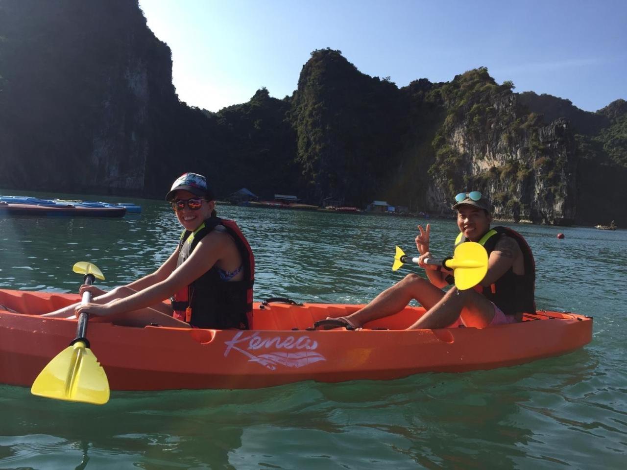 Hotel Renea Cruises Halong Ha Long Exteriér fotografie