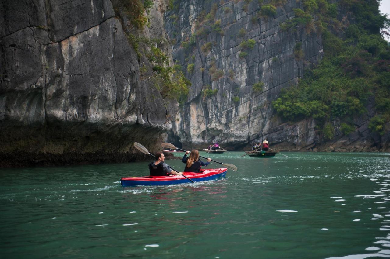 Hotel Renea Cruises Halong Ha Long Exteriér fotografie