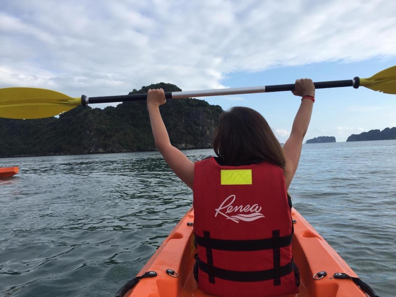 Hotel Renea Cruises Halong Ha Long Exteriér fotografie