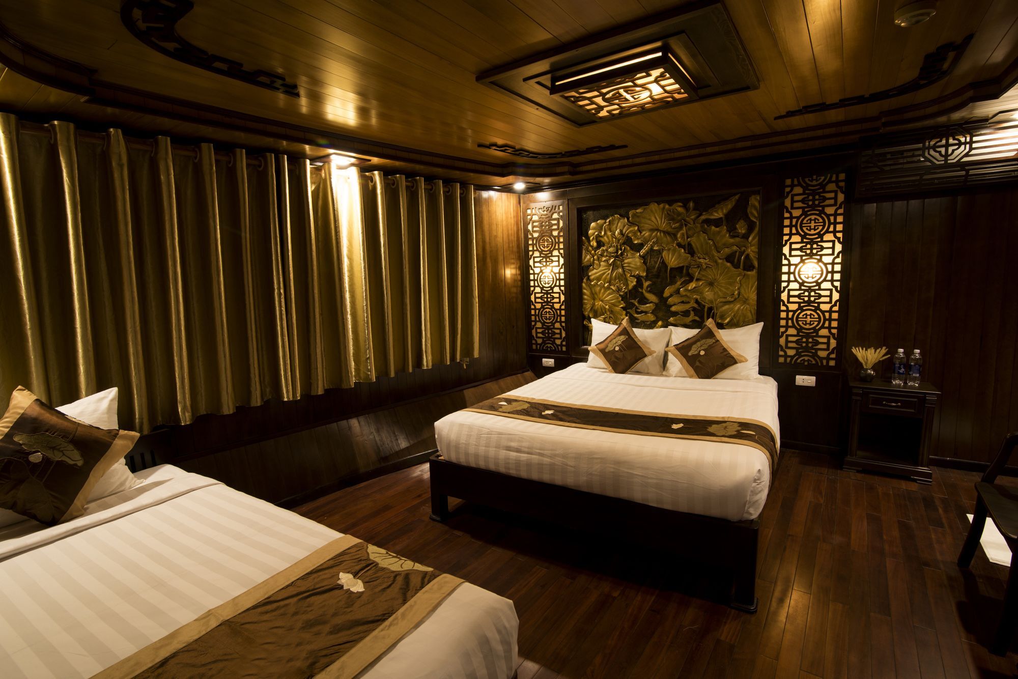 Hotel Renea Cruises Halong Ha Long Exteriér fotografie