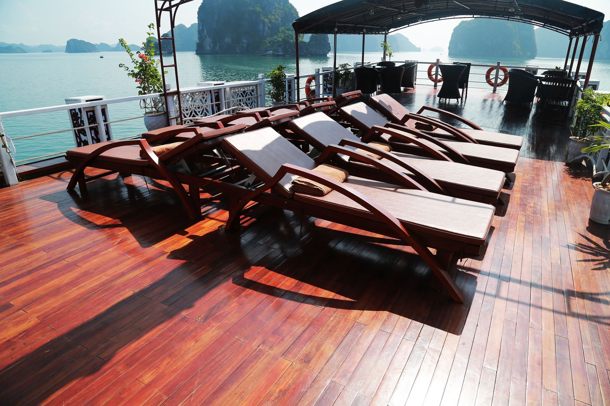 Hotel Renea Cruises Halong Ha Long Exteriér fotografie
