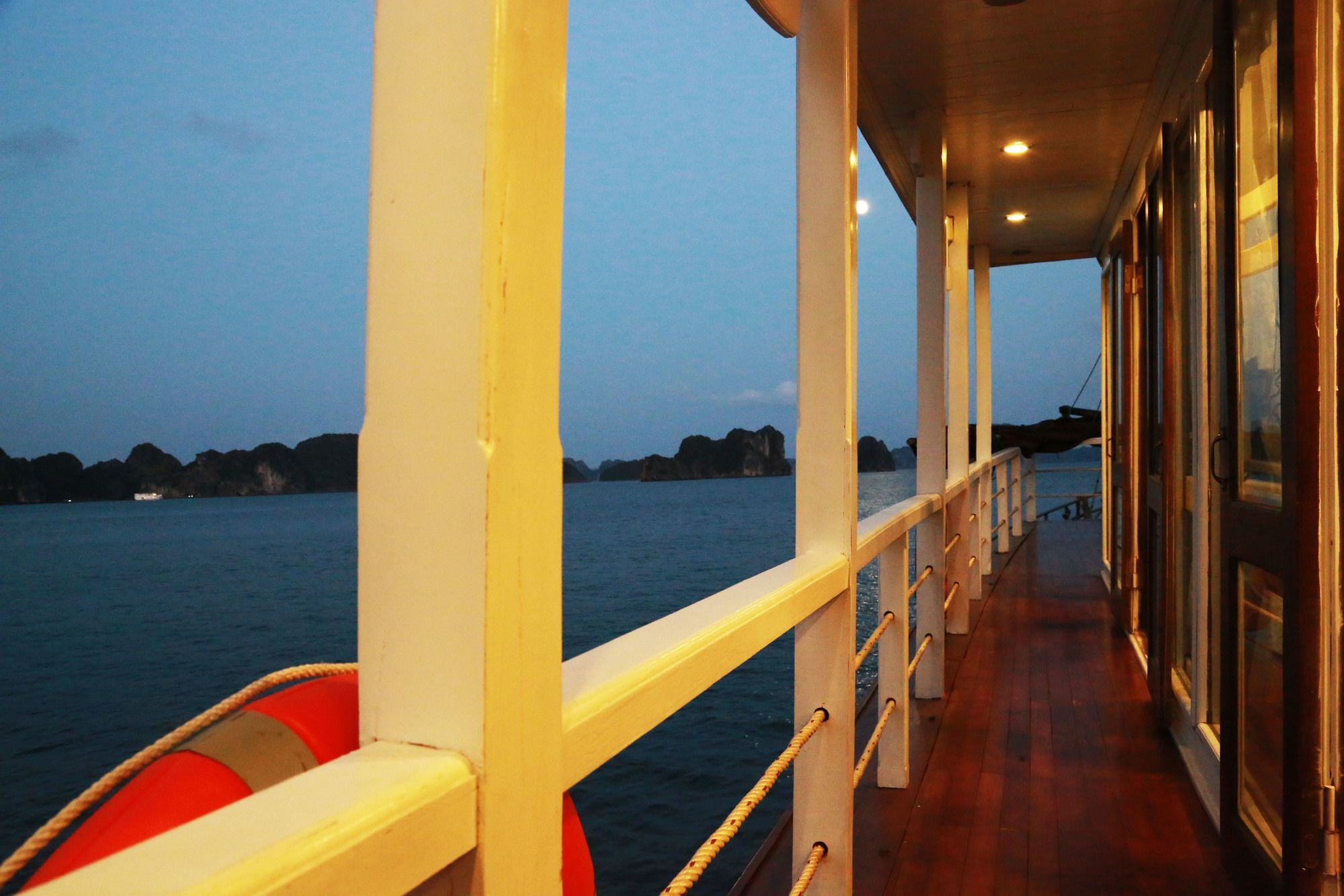 Hotel Renea Cruises Halong Ha Long Exteriér fotografie